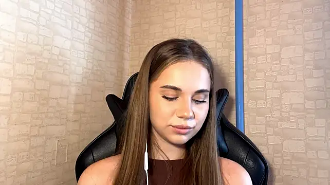 Miss_Blessnyth webcam