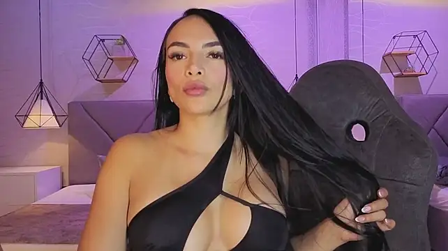 brendasweet10 webcam