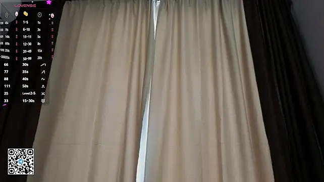 CarolannMirjah webcam