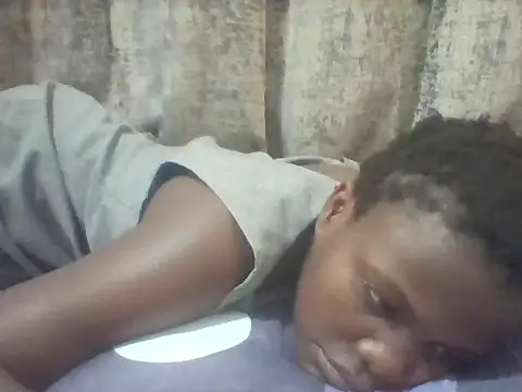 tina_2030 webcam