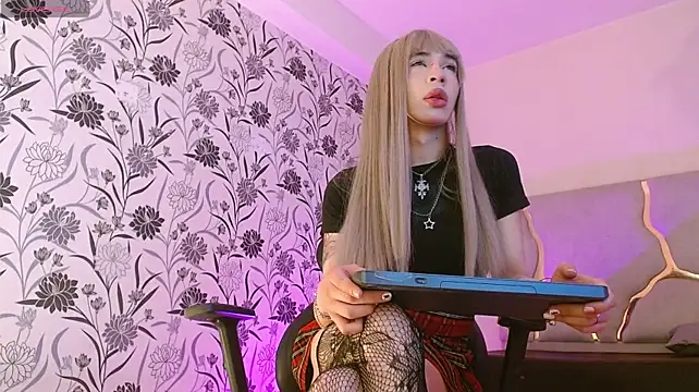 Luckystricke_tay webcam