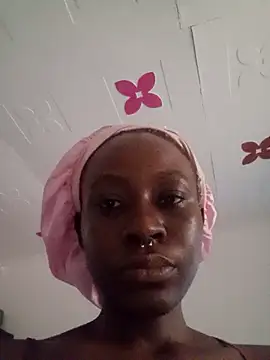 Sweet-Zoee webcam