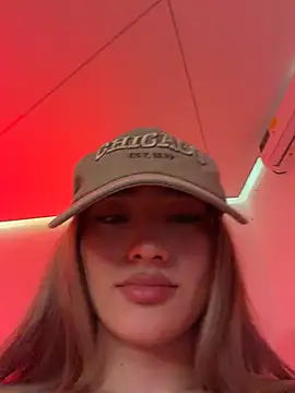 Ariannaa_1 webcam