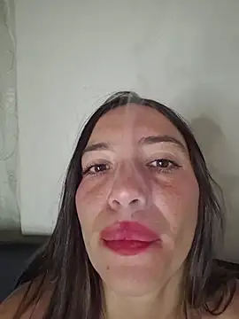 loveuu-bae webcam