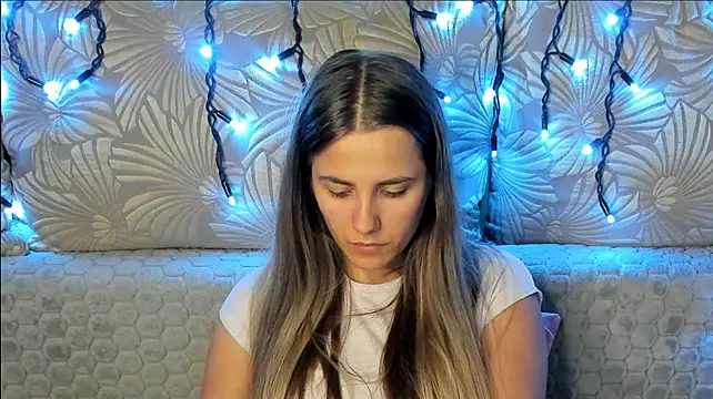 MaggieCake webcam