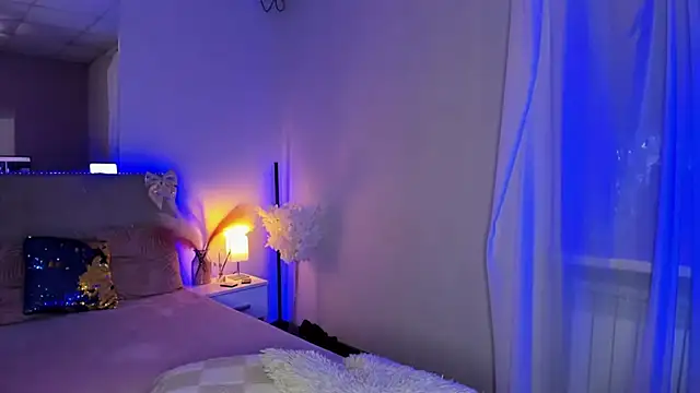 Laura_Leee webcam