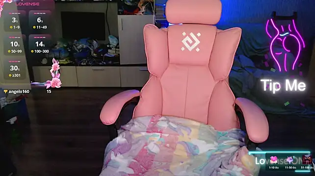 mischellemeow13