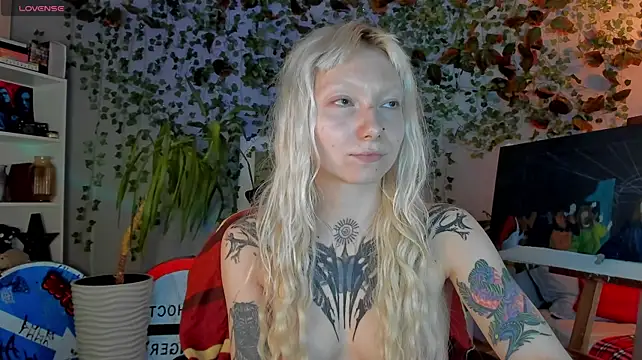 tattoo_art_baby webcam