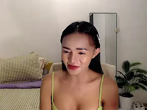 miya_khali webcam