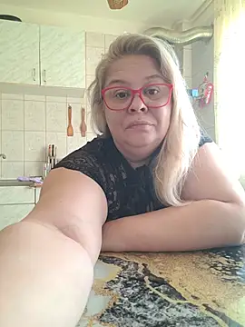AriannaMilf webcam