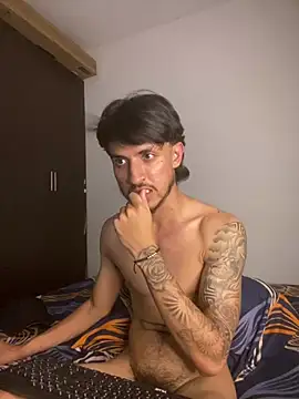 Kriss_Edwards webcam
