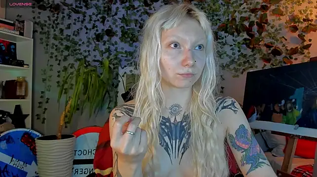 tattoo_art_baby webcam