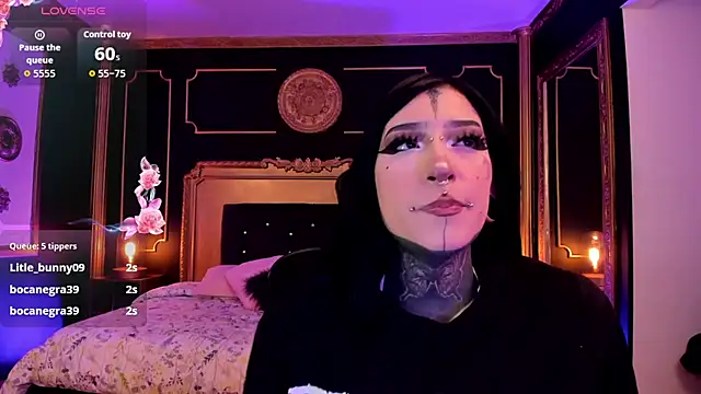 Kat_VonDe webcam