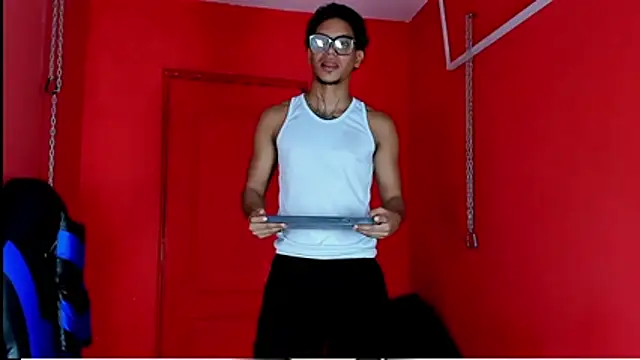 kai_storm77 webcam