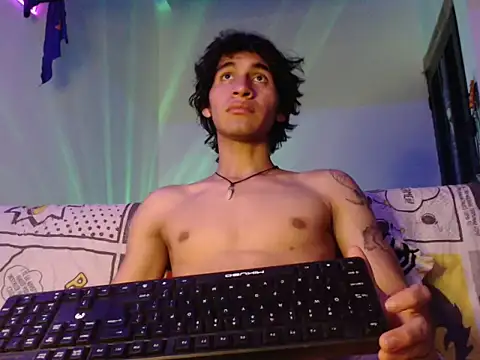 ElliotAzert webcam
