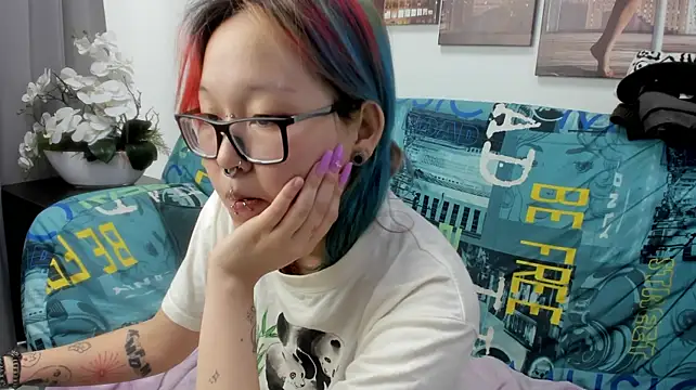 Cute__Kiko webcam