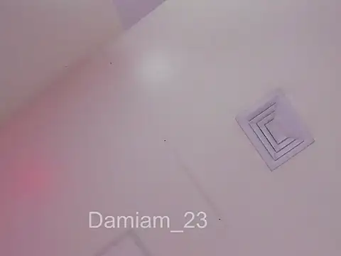 Damiam_23 webcam