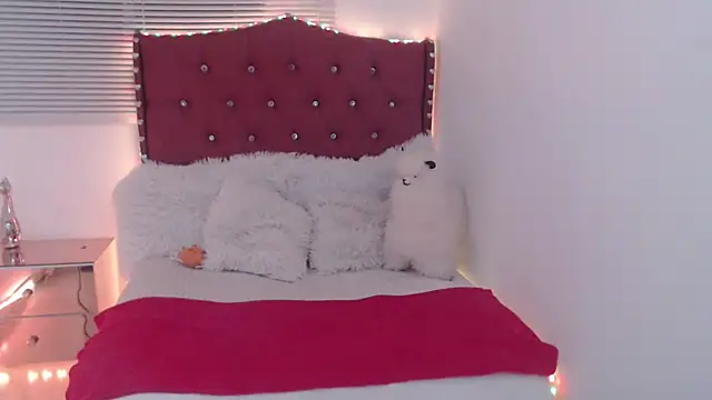 karla_bigarango webcam