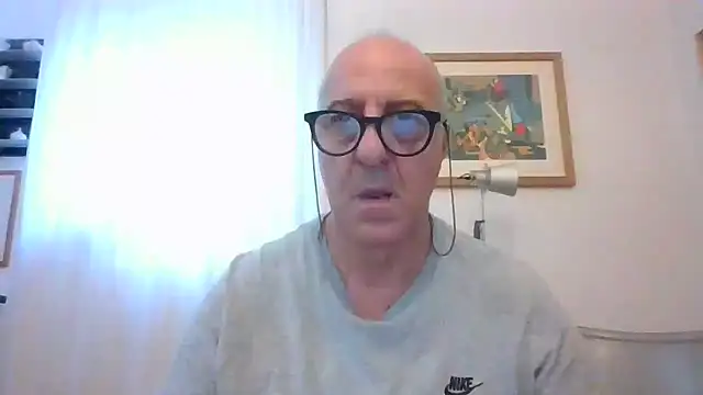 ANONIMO7735 webcam