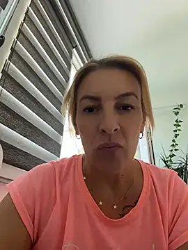 Hot-Milf4U