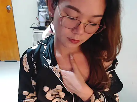 Sweety_Aria webcam