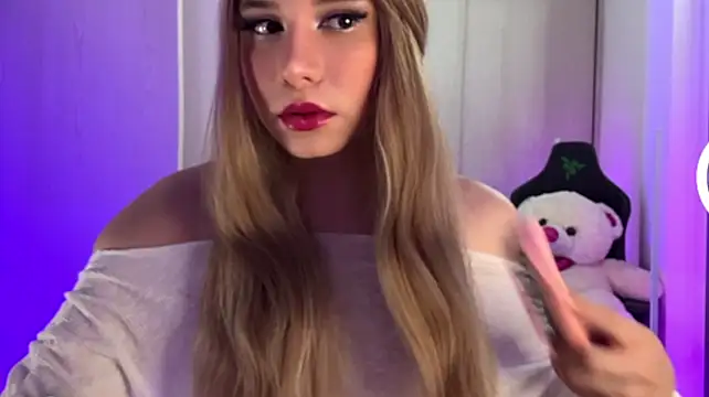 Isa_Pallmer webcam