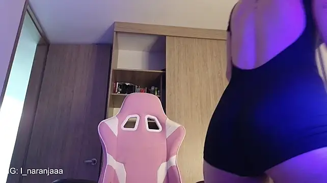 nara_lyn1 webcam