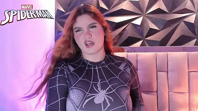 megan_whitee__
