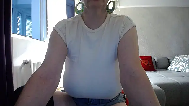Mary_x