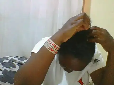 cute_lavenda webcam