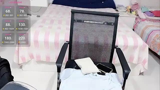 miaomiao-99 webcam