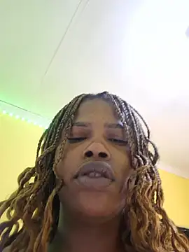 sexy_boobs97 webcam