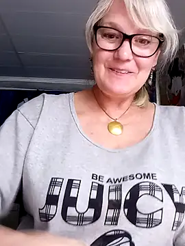 irinamaux webcam