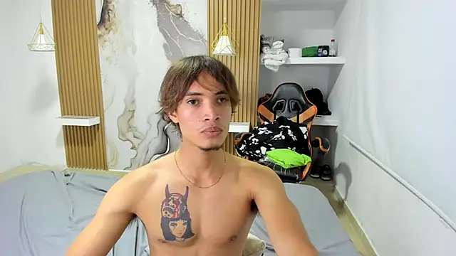 kenshi_roa live cam on StripChat