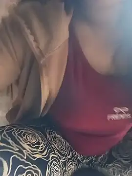 Sara_pusyy webcam