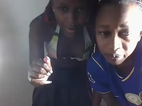 Sleek_petite webcam
