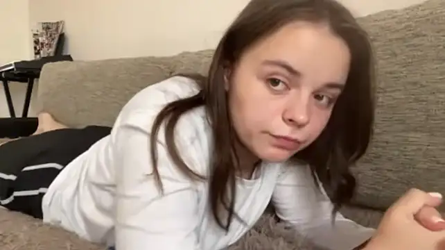LorileeKaliszewski webcam