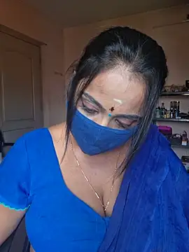 Lovely-Jeni webcam