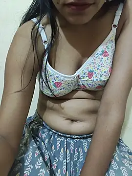 SWEETY_LADKI webcam