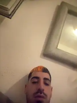DarkBabyBoy webcam