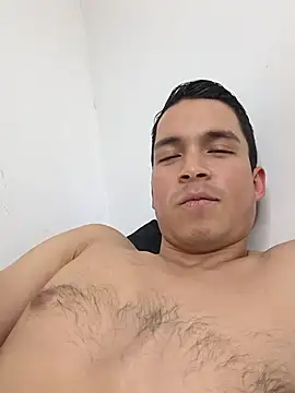 Shadow_Latino webcam