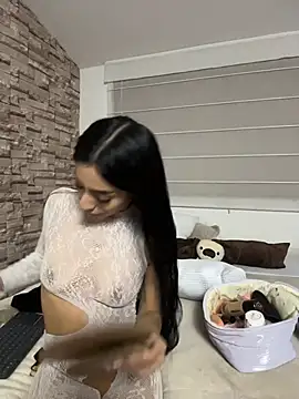 Lucyjoi webcam