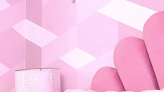 KylieMonnett webcam