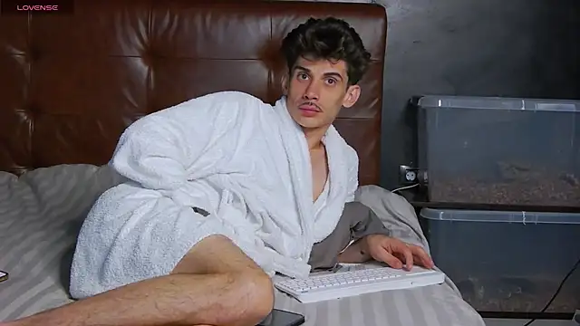 DanielCrush1 webcam