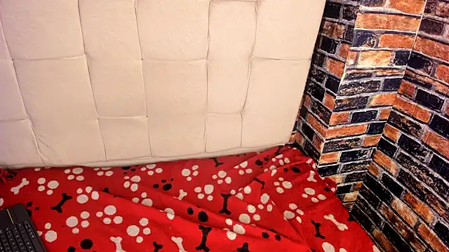 mayajones303av