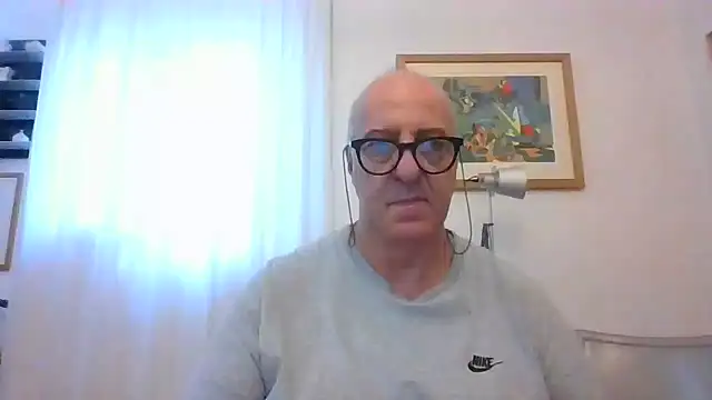 ANONIMO7735 webcam