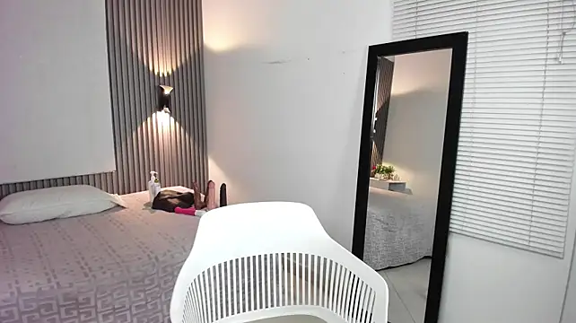 Zafiiraa webcam