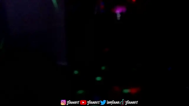 yiauana 🍖 free live stream