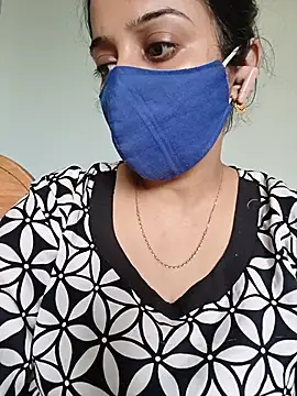 Tamil_shalini