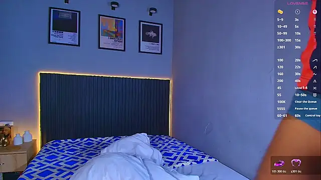 Leo_Savage_ webcam
